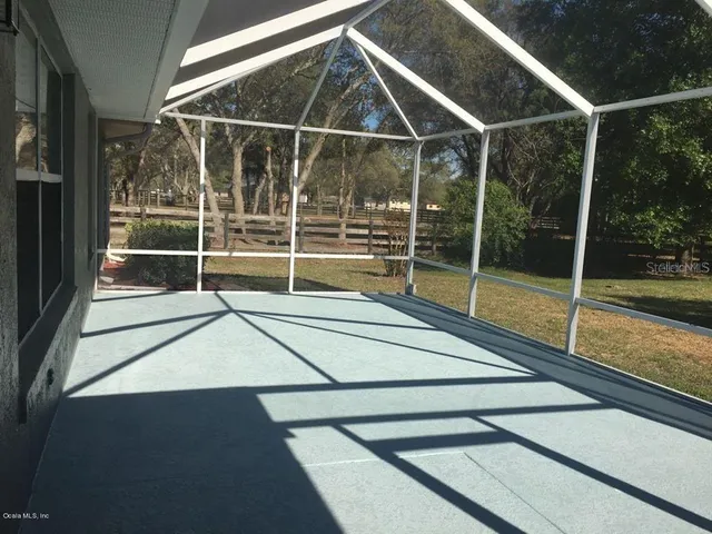 a view of outdoor space