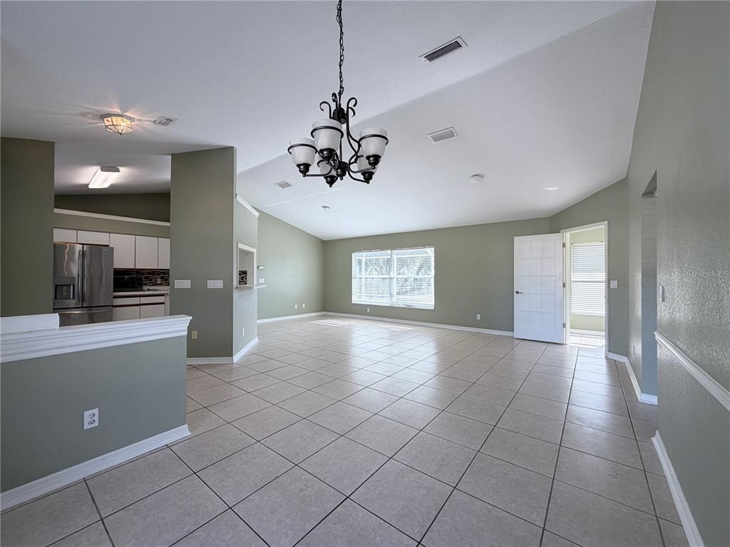 5322 Southwest 83rd Place Ocala, FL 34476 - Photo 5 of 24