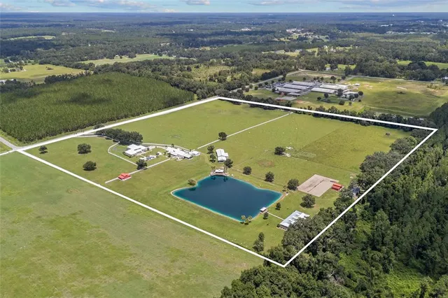 a view of a lake with houses