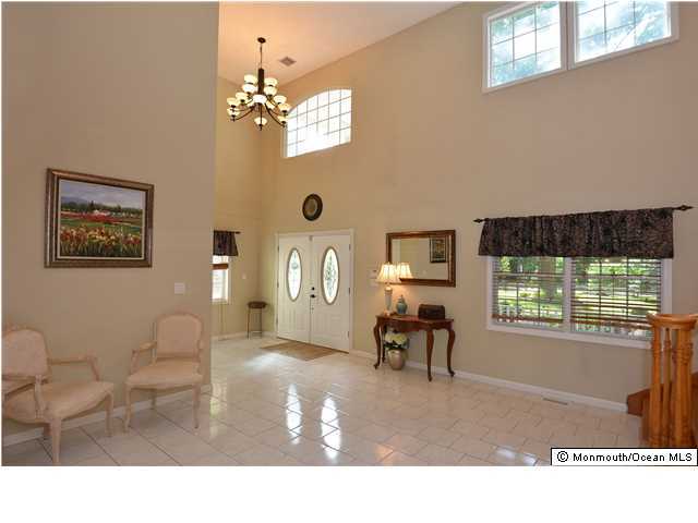 27 Phalanx Road Lincroft, NJ 07738 - Photo 3 of 25 Additional Photo