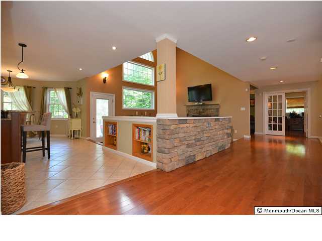 27 Phalanx Road Lincroft, NJ 07738 - Photo 8 of 25 Additional Photo