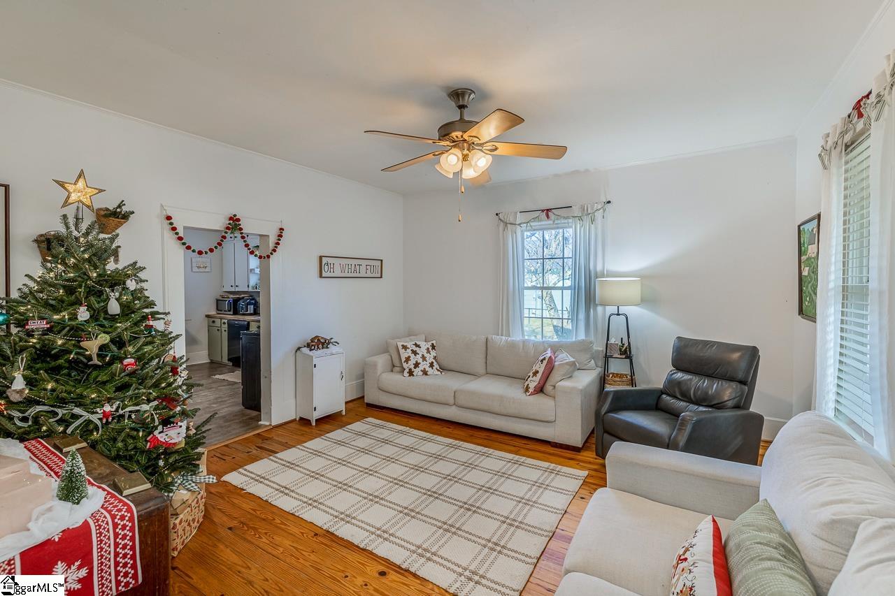 15 3rd Street Inman, SC 29349 - Photo 5 of 26