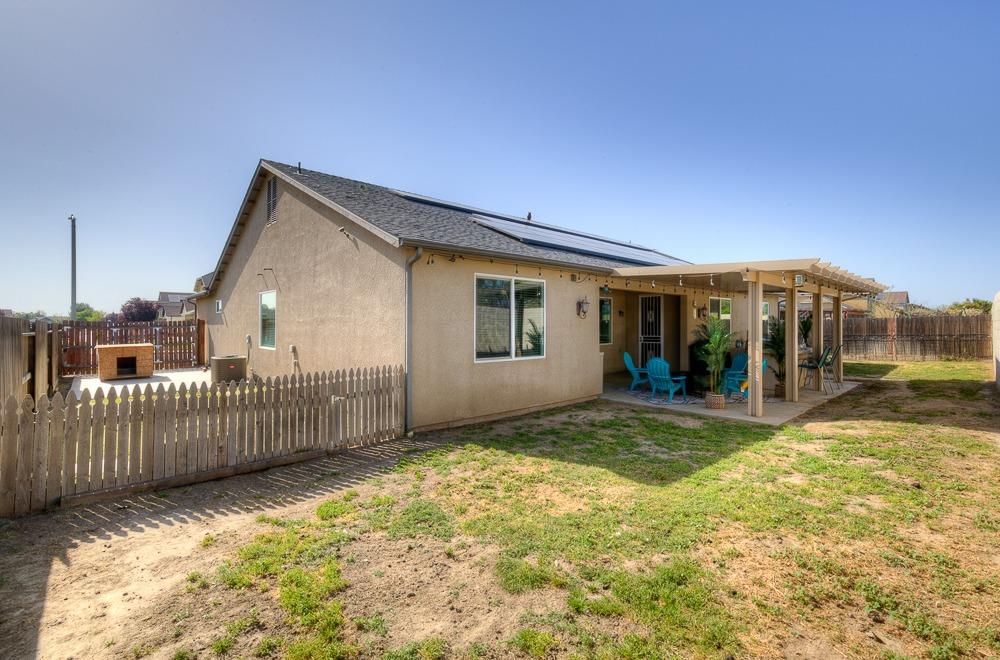 2311 Ranier Way Hanford, CA 93230 - Photo 12 of 39 Gallery Image 12