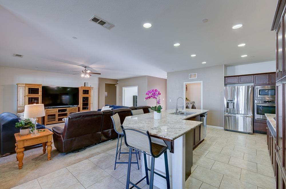 2311 Ranier Way Hanford, CA 93230 - Photo 15 of 39 Gallery Image 15