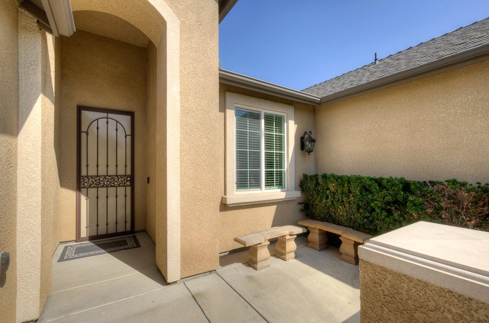 2311 Ranier Way Hanford, CA 93230 - Photo 2 of 39 Gallery Image 2