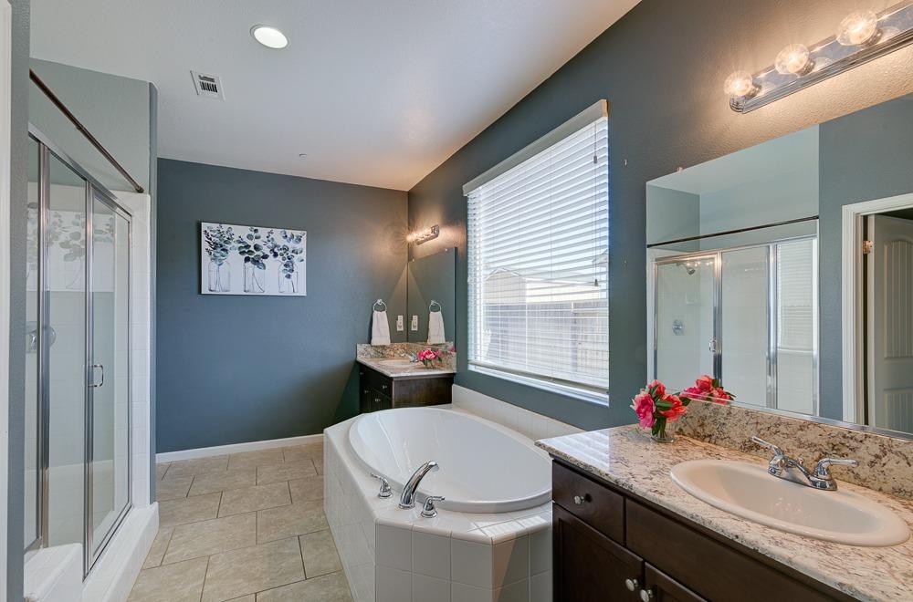 2311 Ranier Way Hanford, CA 93230 - Photo 23 of 39 Gallery Image 23