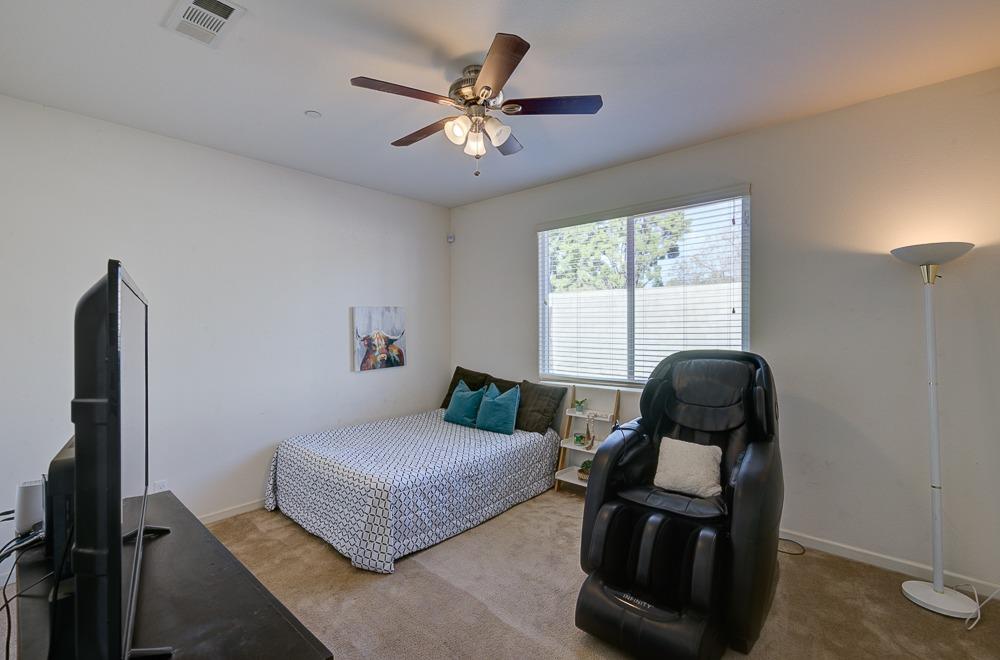 2311 Ranier Way Hanford, CA 93230 - Photo 28 of 39 Gallery Image 28