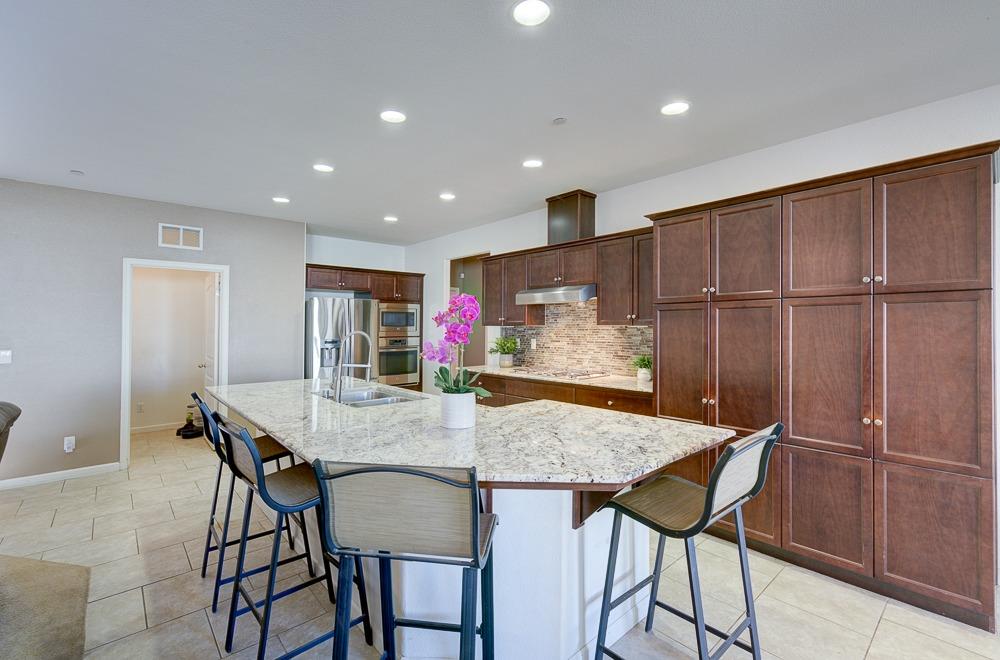 2311 Ranier Way Hanford, CA 93230 - Photo 32 of 39 Gallery Image 32