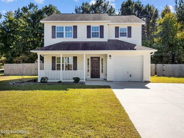 $1,700 | 101 Clymer Court, Hubert, NC 28539