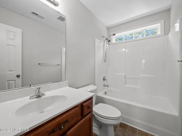 $1,700 | 101 Clymer Court, Hubert, NC 28539