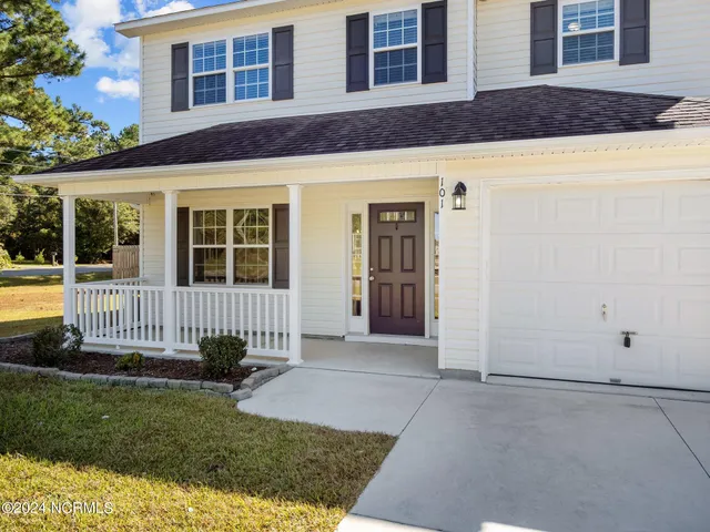 $1,700 | 101 Clymer Court, Hubert, NC 28539