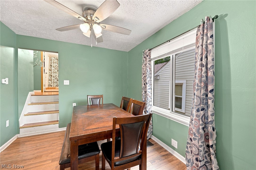 898 Orchard Road Willoughby, OH 44094 - Photo 3 of 15 Gallery Image 3