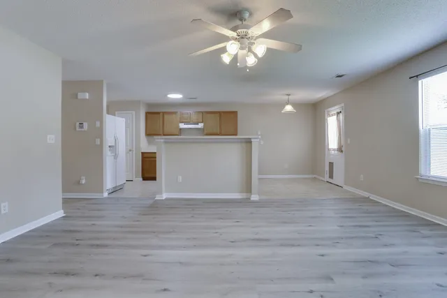 $1,875 | 103 McNair Drive, Crestview, FL 32539