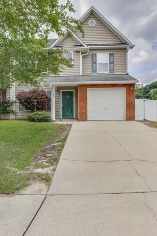 $1,875 | 103 McNair Drive, Crestview, FL 32539