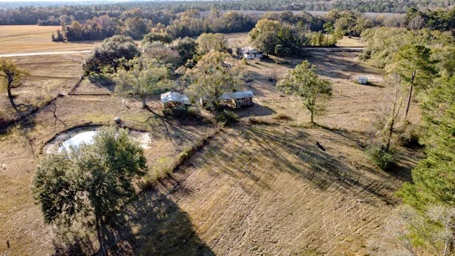 $625,000 | 5723 Highway 2, Westville, FL 32464