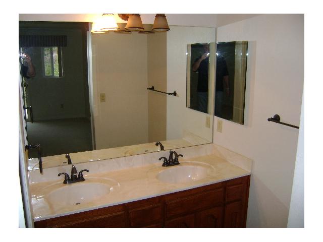 24368 Rutherford Road Ramona, CA 92065 - Photo 7 of 20 MASTER BATHROOM