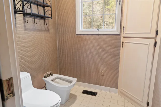 $895,000 | 629 Seed Farm Road, Westminster, SC 29693