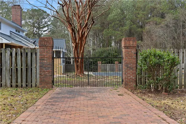 $895,000 | 629 Seed Farm Road, Westminster, SC 29693