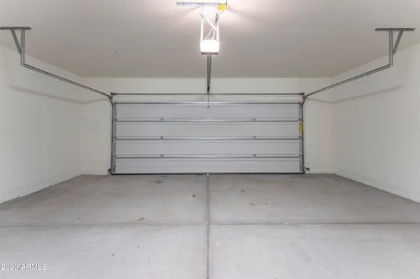 $2,295 | 432 South 32nd Street, Unit 105, Mesa, AZ 85204