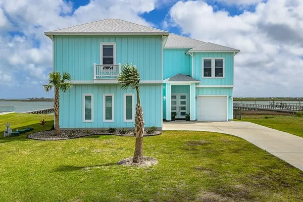 $1,190,000 | 9 Northpointe Drive, Rockport, TX 78382