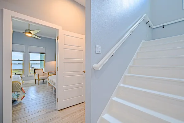 $1,190,000 | 9 Northpointe Drive, Rockport, TX 78382
