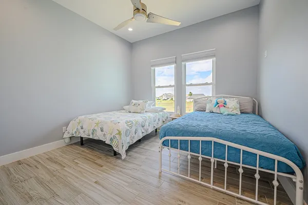 $1,190,000 | 9 Northpointe Drive, Rockport, TX 78382