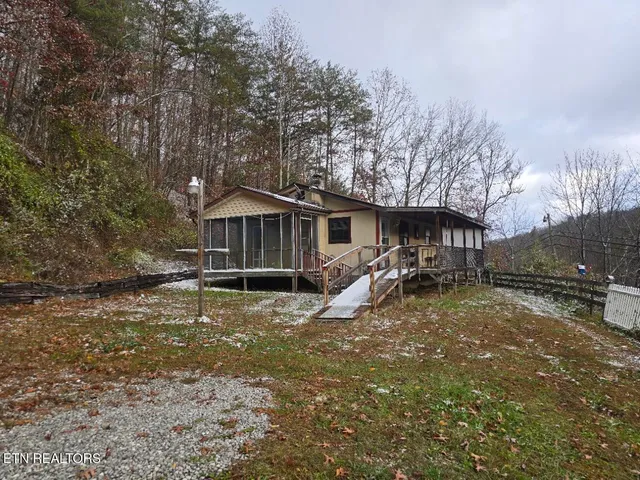 $133,000 | 4753 Baker Highway, Huntsville, TN 37756