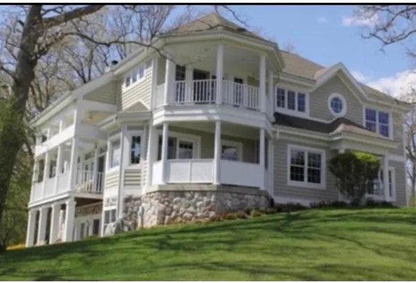 $1,399,999 | 1330 Prestwick Drive, Unit 2058, Geneva, WI 53147
