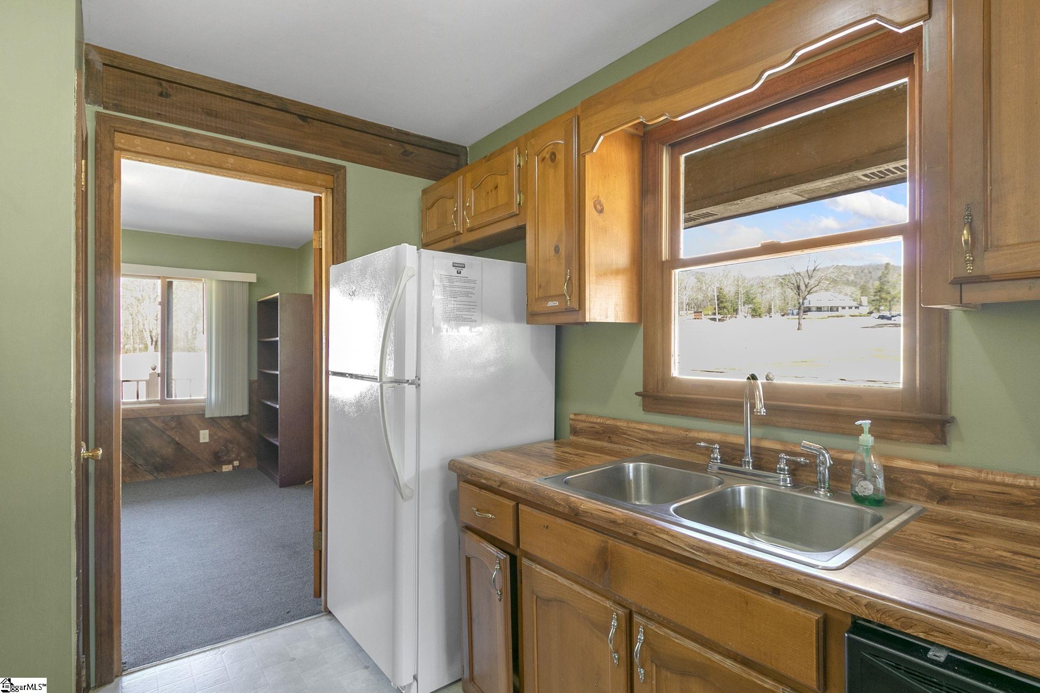 144 Sliding Rock Road Pickens, SC 29671 - Photo 12 of 36