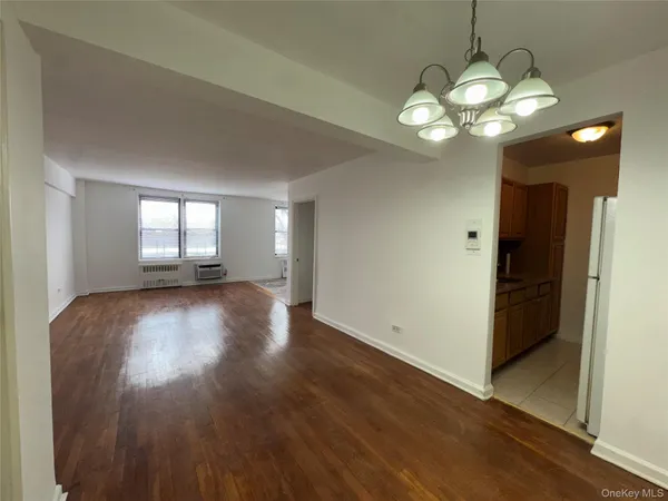 $1,900 | 108-49 63rd Avenue, Unit 2C | Forest Hills