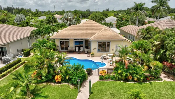 $1,295,000 | 699 Southwest River Bend Circle, Stuart, FL 34997