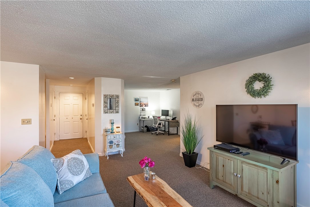 3524 West Shore Road, Unit 809 Warwick, RI 02886 - Photo 4 of 15