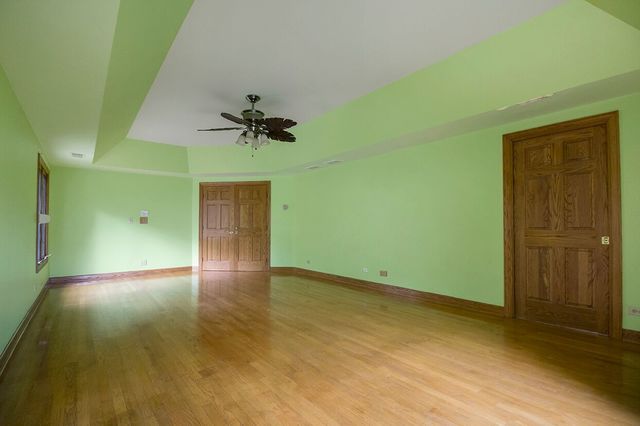 1901 East Burville Road Crete, IL 60417 - Photo 37 of 39 a view of empty room with ceiling fan