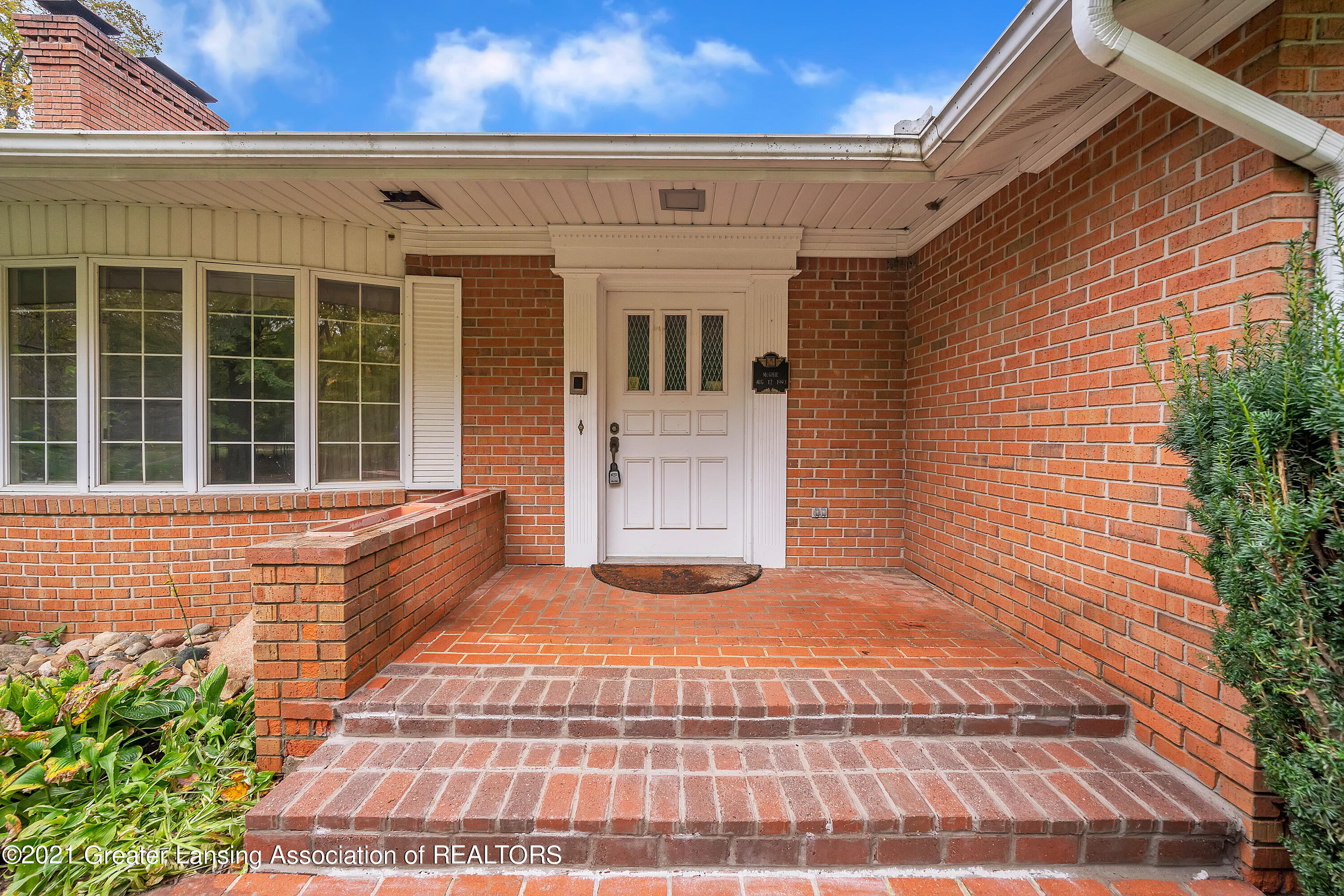 145 Three Oaks Road Okemos, MI 48864 - Photo 5 of 58 Front View