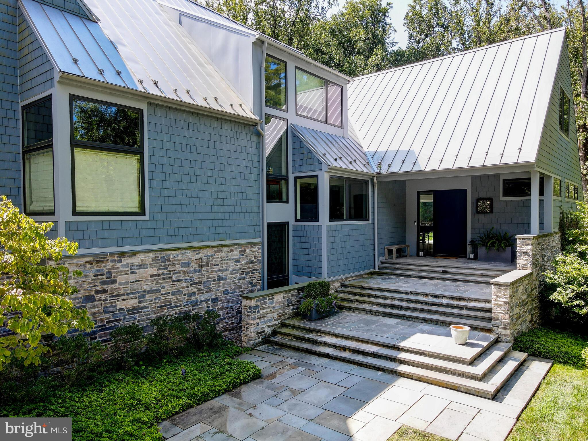 7804 Ruxwood Road Baltimore, MD 21204 - Photo 3 of 70