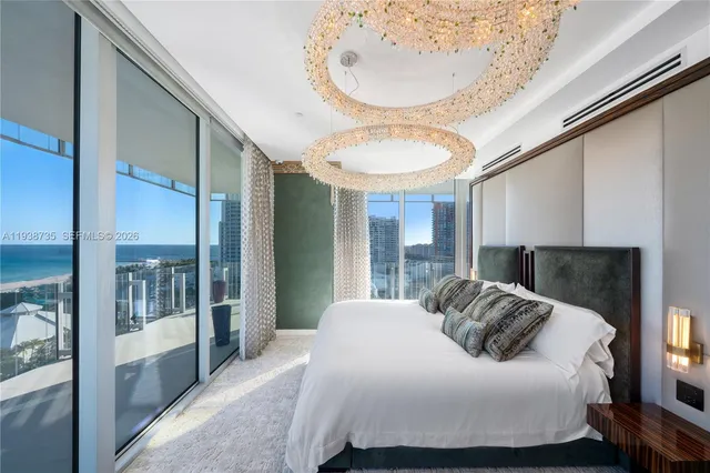 $15,000,000 | 120 Ocean Drive, Unit 1400, Miami Beach, FL 33139