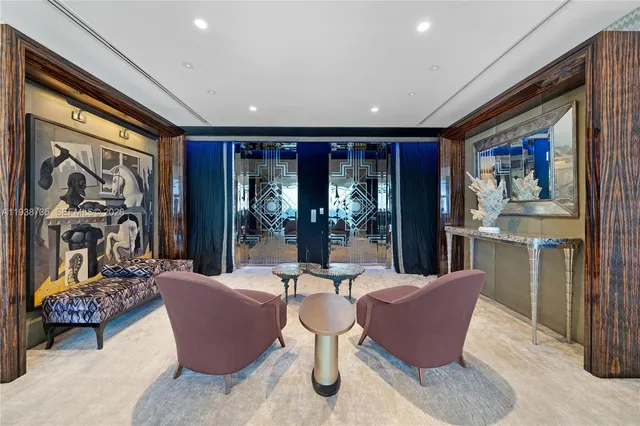 $15,000,000 | 120 Ocean Drive, Unit 1400, Miami Beach, FL 33139