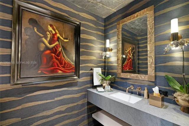 $15,000,000 | 120 Ocean Drive, Unit 1400, Miami Beach, FL 33139