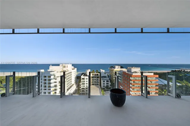 $15,000,000 | 120 Ocean Drive, Unit 1400, Miami Beach, FL 33139