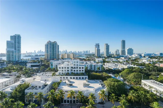 $15,000,000 | 120 Ocean Drive, Unit 1400, Miami Beach, FL 33139