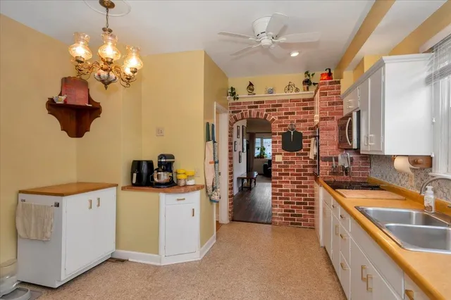 $199,900 | 2608 East 4th Street, Superior, WI 54880