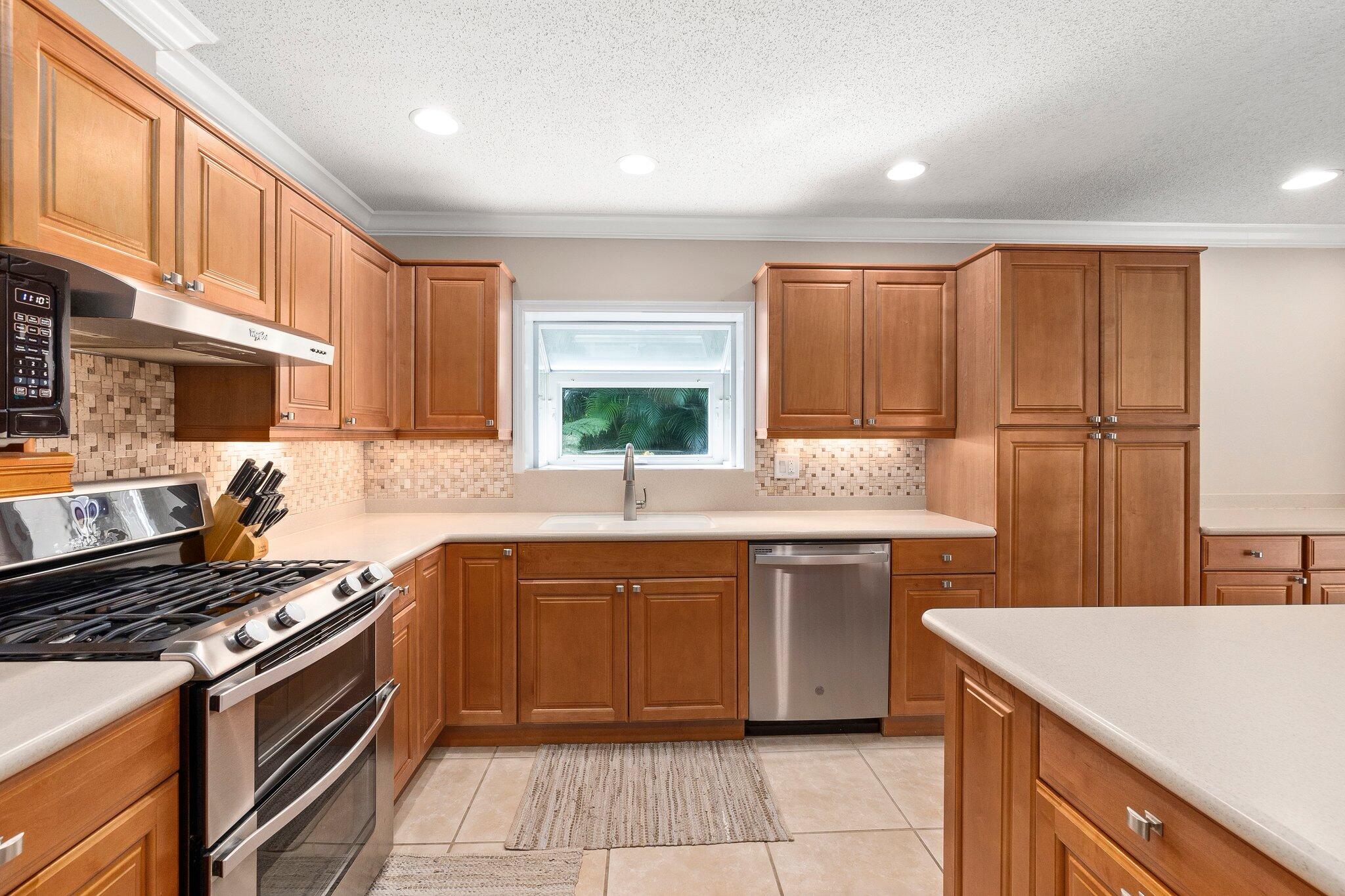 1224 Northwest Spruce Ridge Drive Stuart, FL 34994 - Photo 23 of 94 61-web-or-mls-DSC03490