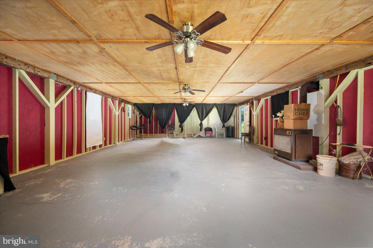 141 Raintree Lane Reedville, VA 22539 - Photo 85 of 86 Spacious venue with rustic charm.