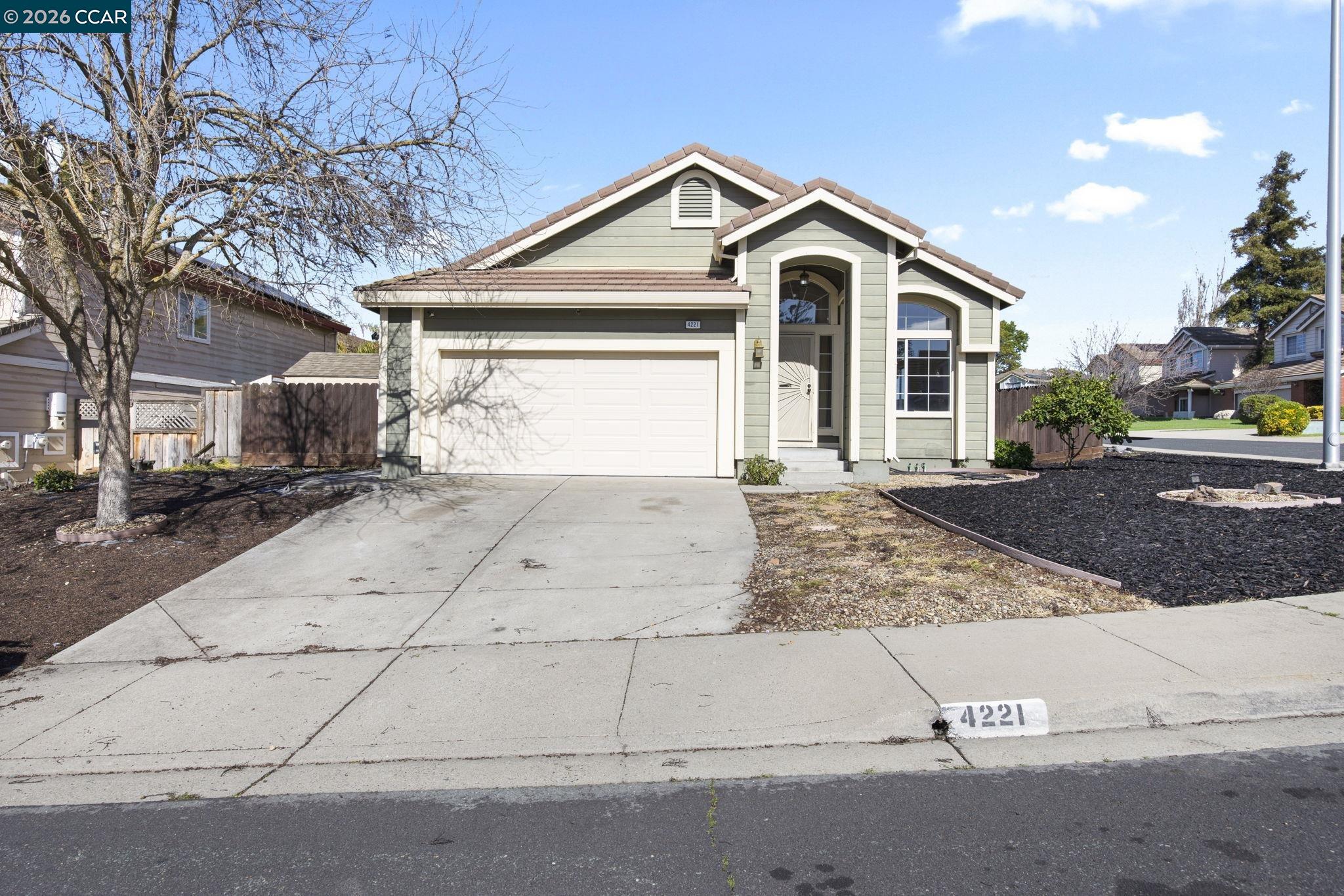 4221 Merced Circle Antioch, CA 94531 - Photo 3 of 50