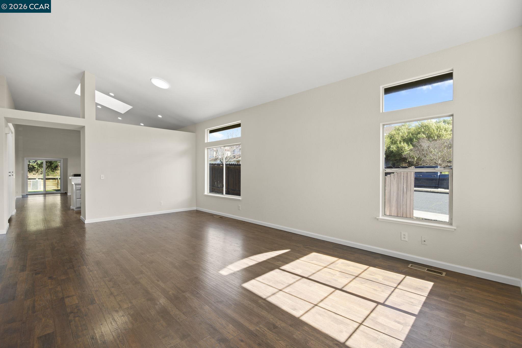 4221 Merced Circle Antioch, CA 94531 - Photo 7 of 50