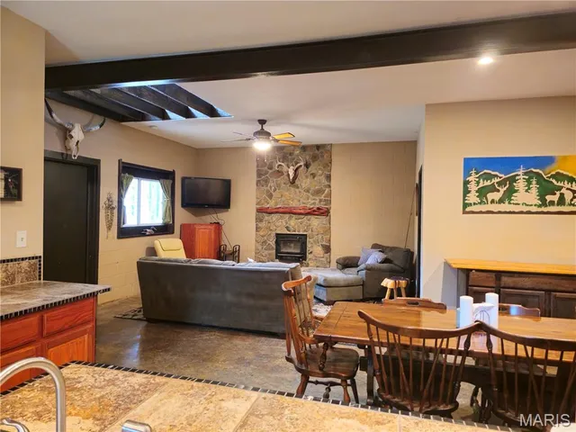 $160,000 | 6908 Coon Club Road, Versailles, MO 65084