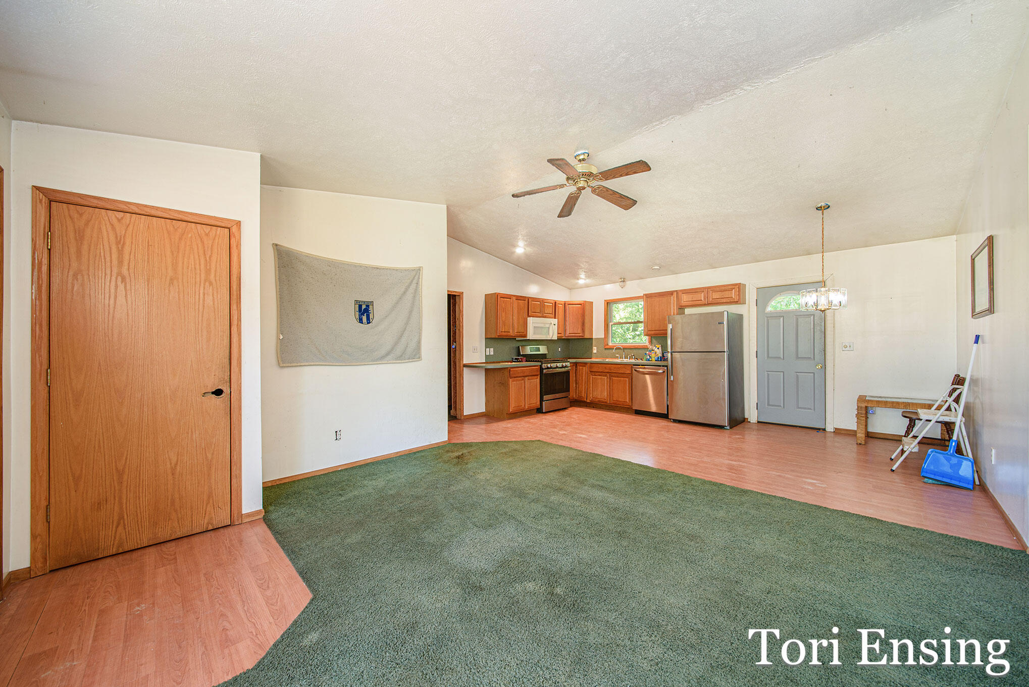 4727 South Lund Road Sheridan, MI 48884 - Photo 4 of 21 _DSC6565