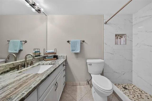 $3,300 | 3180 Northeast 48th Court, Unit 412, Lighthouse Point, FL 33064