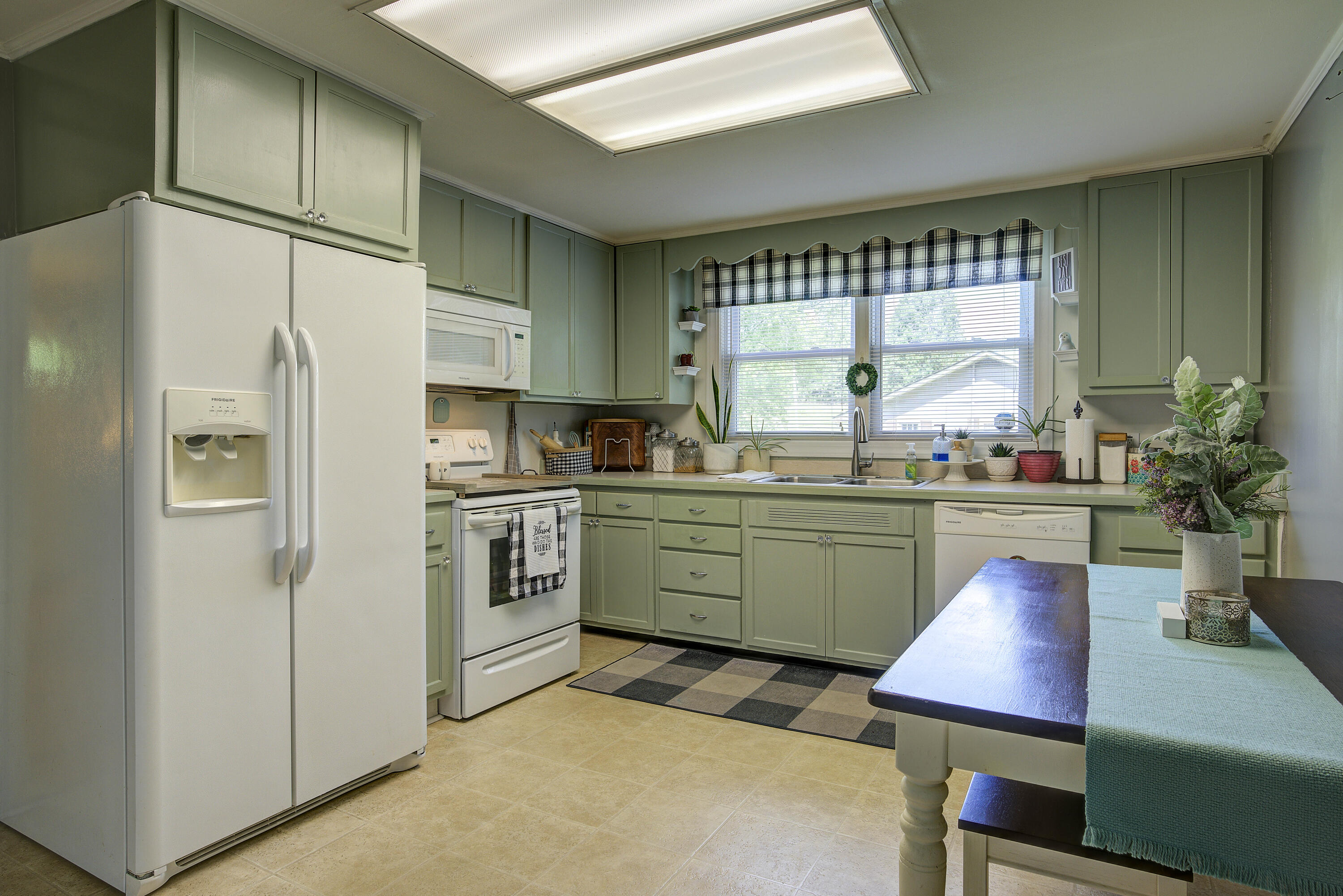 123 Hemlock Road Kingsport, TN 37663 - Photo 8 of 30 Hemlock-5