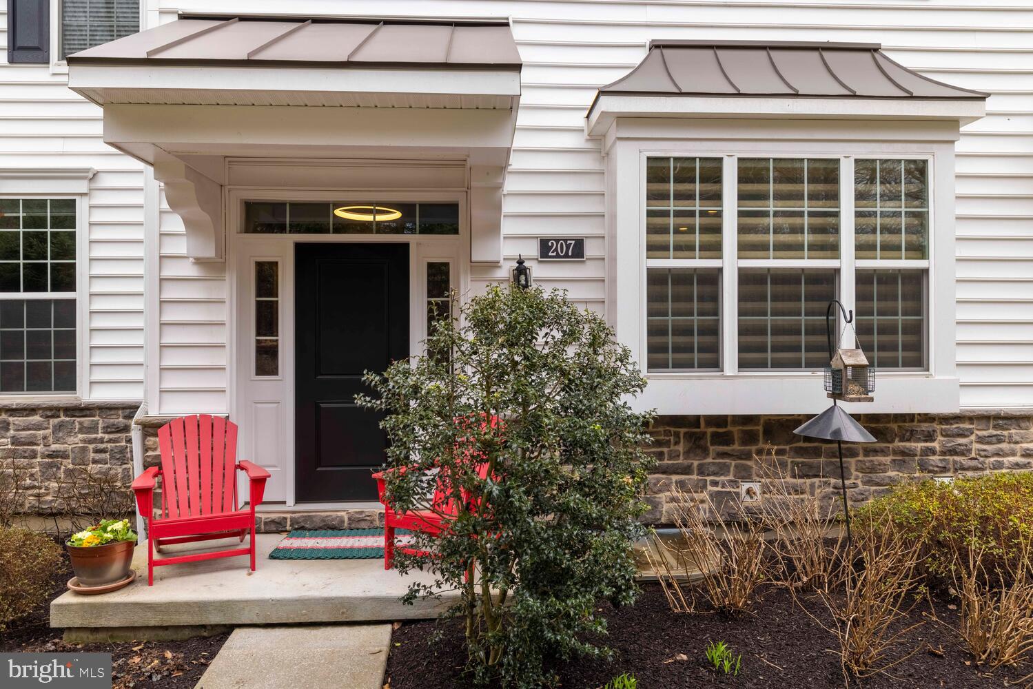 207 Avian Alley Springfield, PA 19064 - Photo 4 of 41